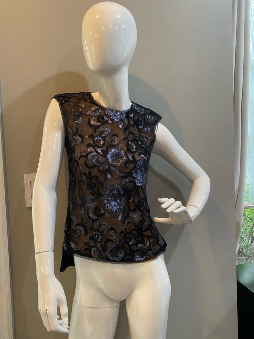 BCBGMaxAzria Black Sheer Floral Sequin Embroidered Back Zip Top XS